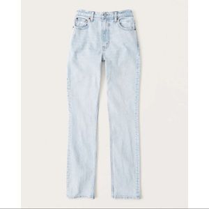 Abercrombie & Fitch Curve Love Ultra High Rise Slim Straight Jeans